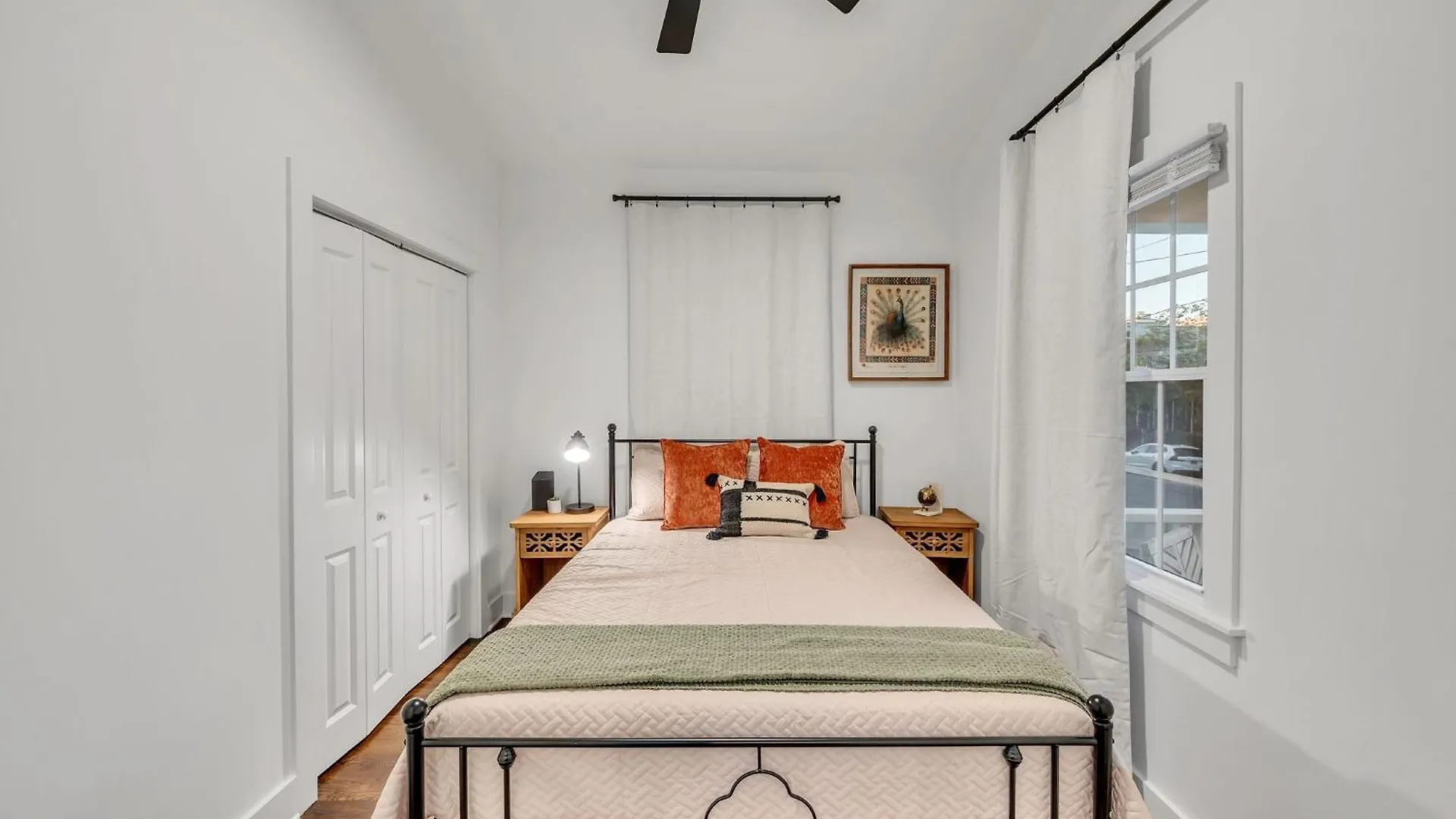 Casa vacanze Fully Furnished Bungalow With Deck Near City Center Nashville