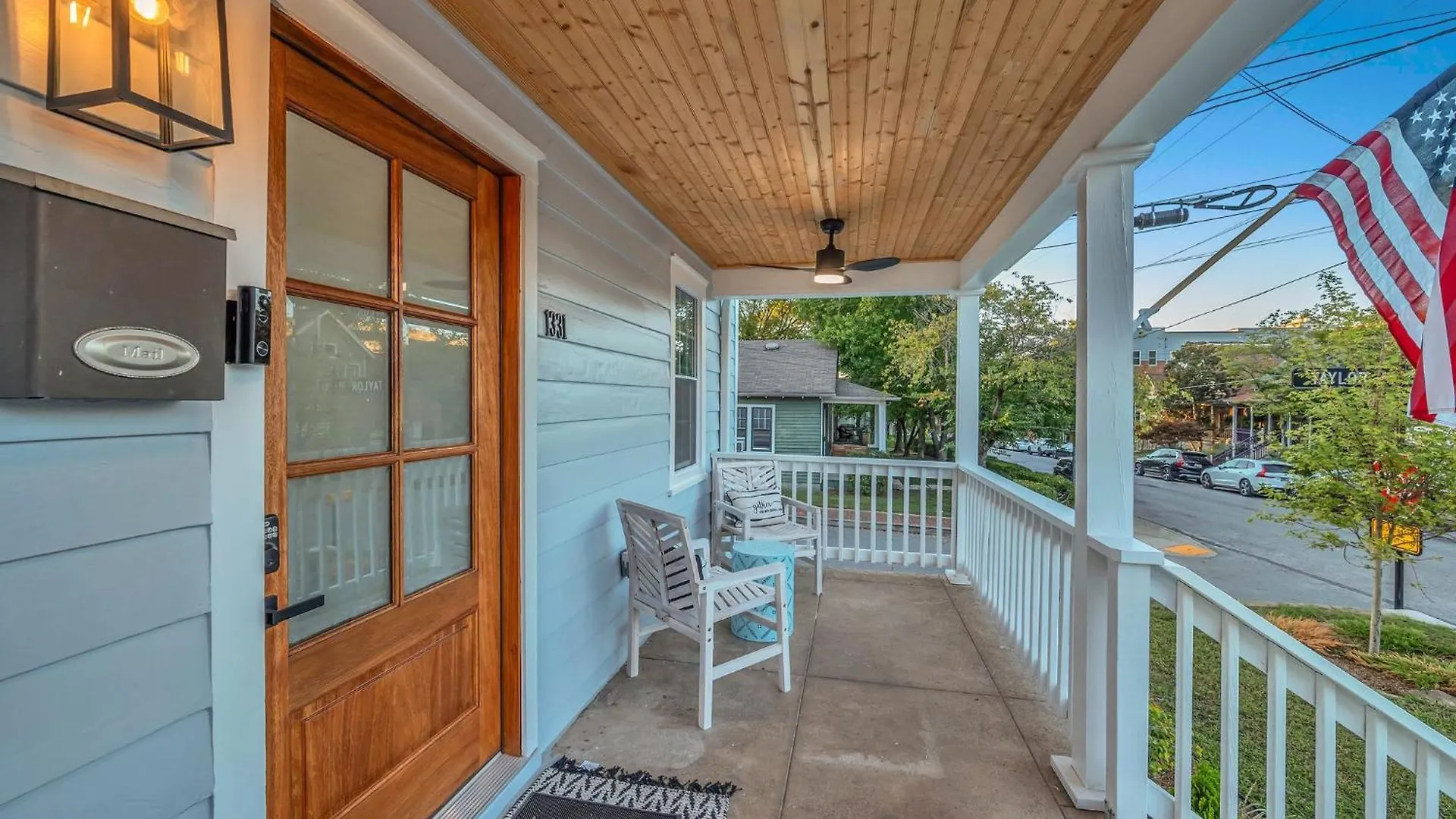 Fully Furnished Bungalow With Deck Near City Center Nashville Casa vacanze